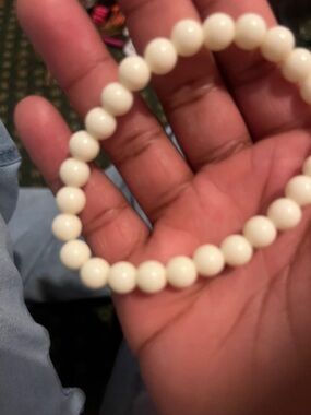 Classic White Beaded Stretch Bracelet - Women Jewelry